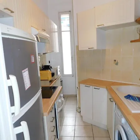 T2 Palais Wilson Au Coeur De Juan Les Pins - Plages Appartement *